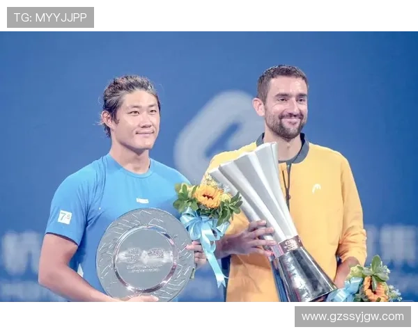 中国网球新星崭露头角勇夺国际赛冠军引发广泛关注