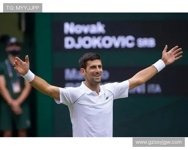 德约科维奇再度登顶年终总决赛展现王者实力引发网坛热议