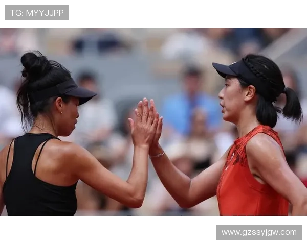 新生代网球明星崛起 胡尔卡诺娃勇夺大满贯首冠掀起年轻一代冲击潮