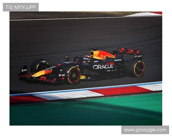 红牛车队内部竞争升温维斯塔潘新赛季面临队友强势挑战