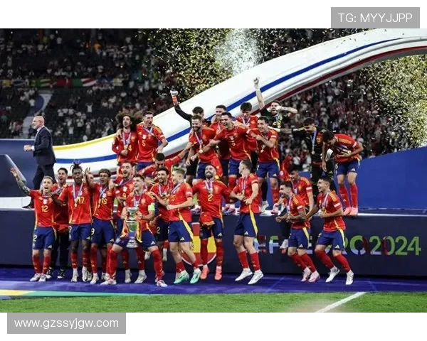 欧洲劲旅鏖战激烈新星崛起改写足坛格局走向新章再度开启辉煌篇章