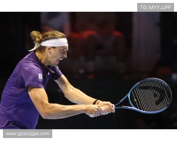 网球大满贯最新动态：年度最佳赛事战况及明星球员表现全面解析