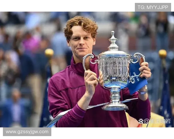 网球赛事激烈角逐 今年四大满贯冠军预测与球员动向分析